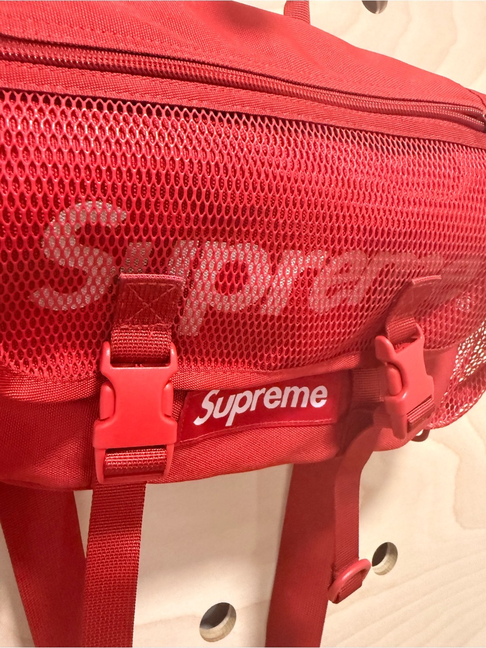 Supreme Red Mesh Shoulder/Chest Pack - Picture 2 of 4